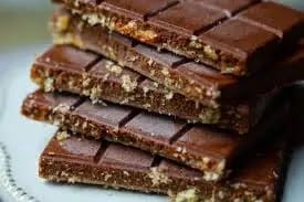 Quick and Easy Keto Chocolate Crunch Bars